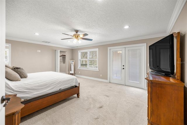 351 SEQUOIA DR, Ocklawaha, FL 32179