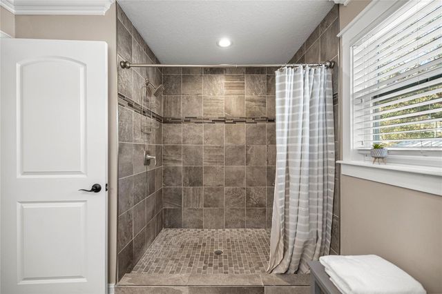 351 SEQUOIA DR, Ocklawaha, FL 32179