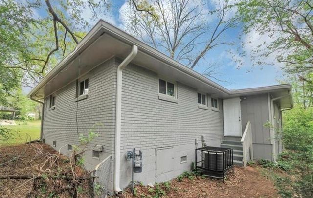 3711 Daisy Drive, Decatur, GA 30032