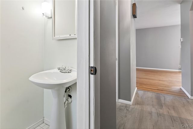 3637 Doyle Road, Lysander, NY 13027