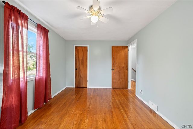 3637 Doyle Road, Lysander, NY 13027