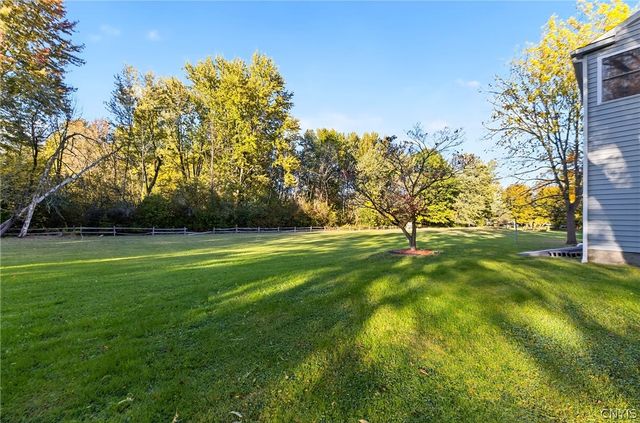 3637 Doyle Road, Lysander, NY 13027