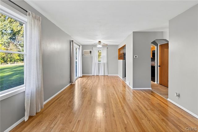 3637 Doyle Road, Lysander, NY 13027