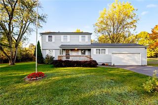 3637 Doyle Road, Lysander, NY 13027