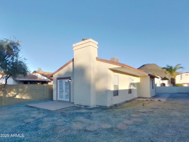 4759 W WAHALLA Lane, Glendale, AZ 85308