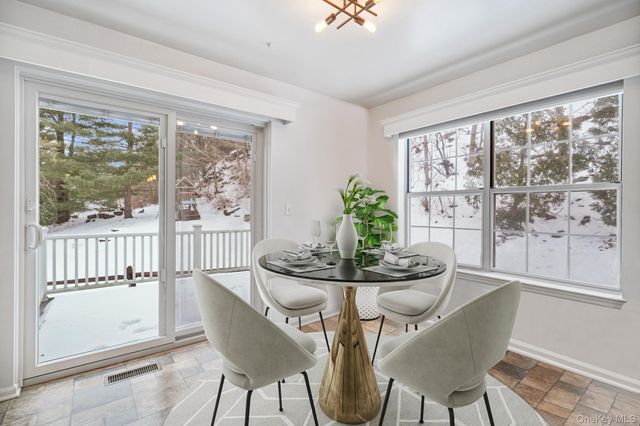 2 Perry Street, Cortlandt Manor, NY 10567