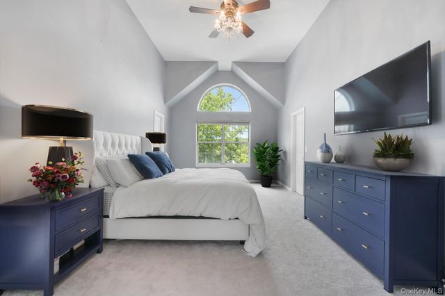 2 Perry Street, Cortlandt Manor, NY 10567