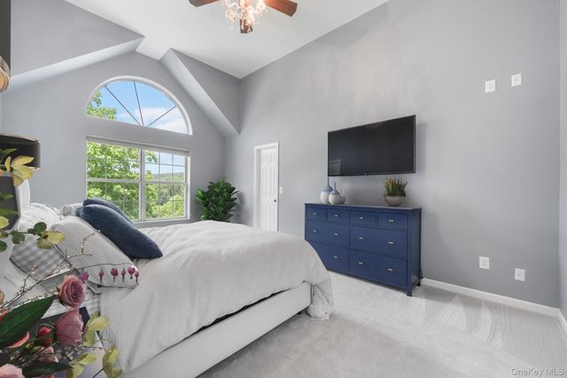 2 Perry Street, Cortlandt Manor, NY 10567