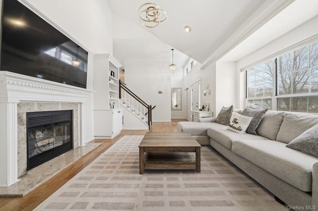 2 Perry Street, Cortlandt Manor, NY 10567