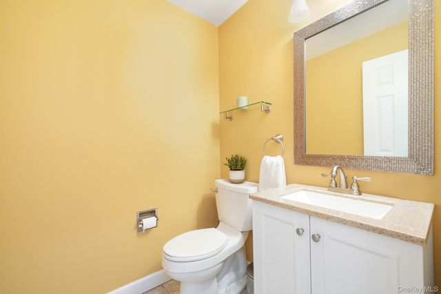 2 Perry Street, Cortlandt Manor, NY 10567