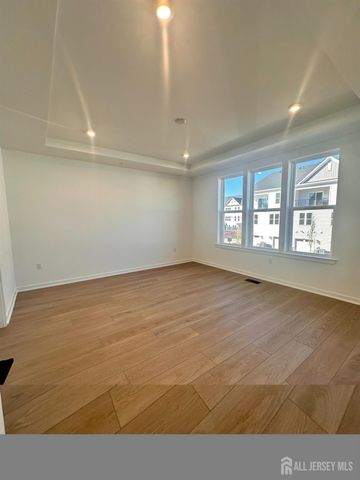 63 Park Avenue, North Brunswick, NJ 08902