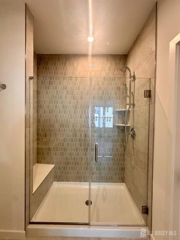 63 Park Avenue, North Brunswick, NJ 08902