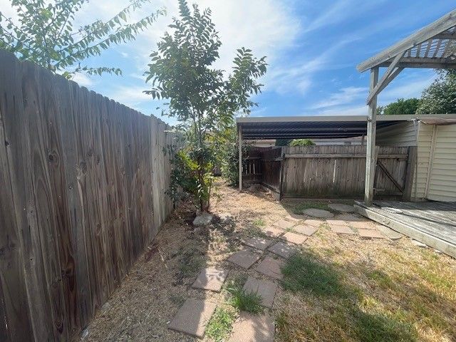 2440 Sunflower Drive, Arlington, TX 76014
