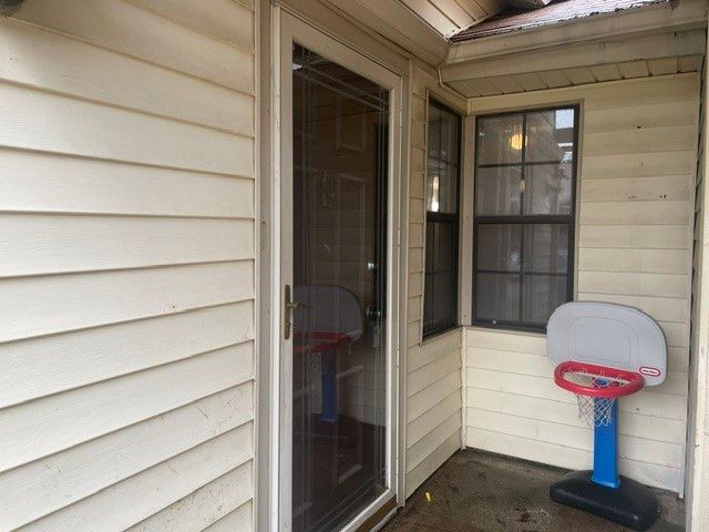 2440 Sunflower Drive, Arlington, TX 76014