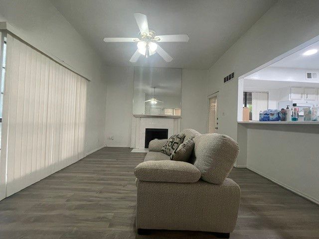 2440 Sunflower Drive, Arlington, TX 76014