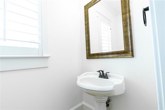 2288 Oakview Road NE, Atlanta, GA 30317