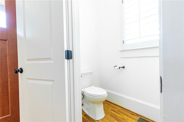 2288 Oakview Road NE, Atlanta, GA 30317