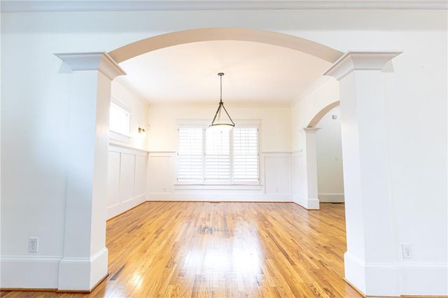 2288 Oakview Road NE, Atlanta, GA 30317