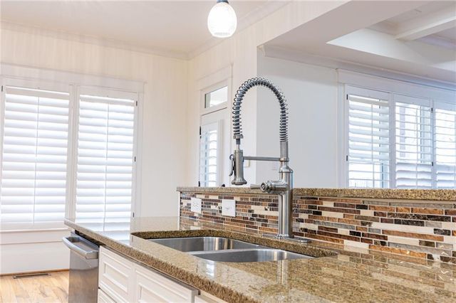 2288 Oakview Road NE, Atlanta, GA 30317