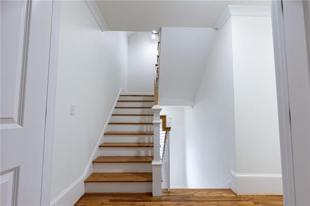 2288 Oakview Road NE, Atlanta, GA 30317