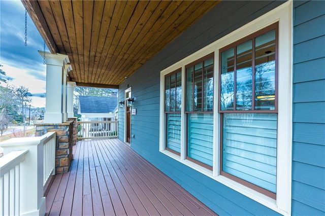 2288 Oakview Road NE, Atlanta, GA 30317