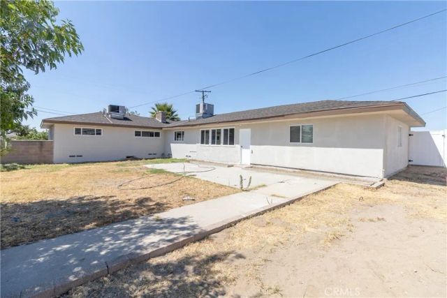 310 E Mariposa, Rialto, CA 92376