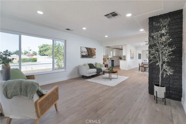 310 E Mariposa, Rialto, CA 92376