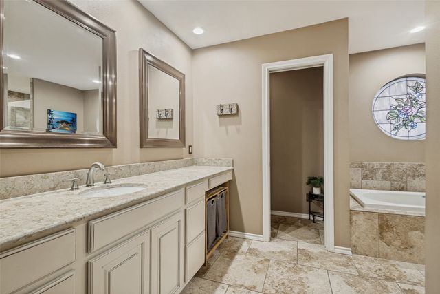 316 Inverness Drive, Trophy Club, TX 76262