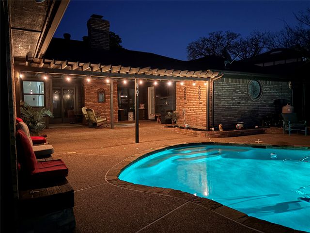 316 Inverness Drive, Trophy Club, TX 76262