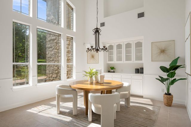 10105 Pickfair DR, Austin, TX 78750