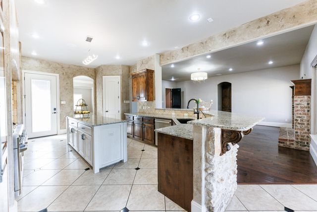 5001 91st Street, Lubbock, TX 79424