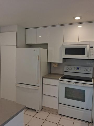 12200 VONN ROAD 1304, Largo, FL 33774