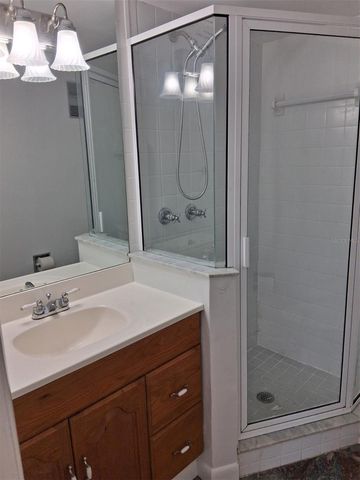 12200 VONN ROAD 1304, Largo, FL 33774