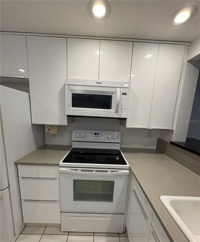 12200 VONN ROAD 1304, Largo, FL 33774