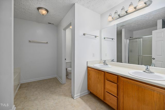 5216 Dilbagh Drive, Durham, NC 27703