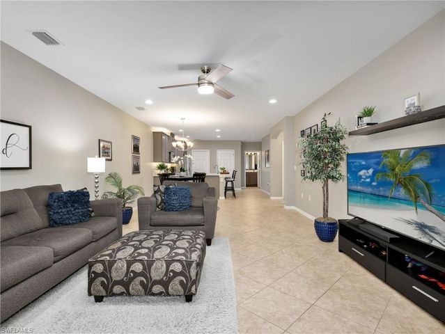 4337 Dutchess Park RD, Fort Myers, FL 33916