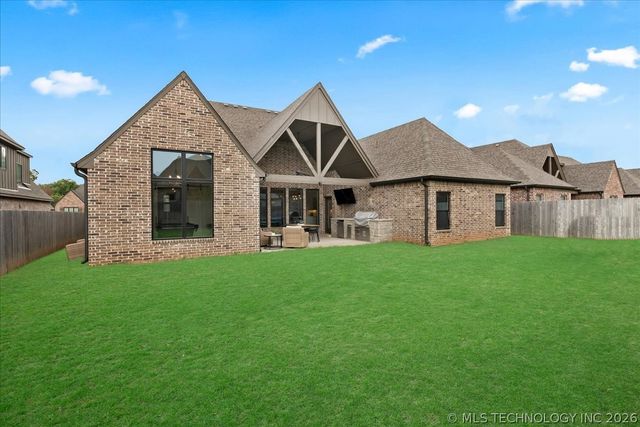 2224 W Decatur Street, Broken Arrow, OK 74011