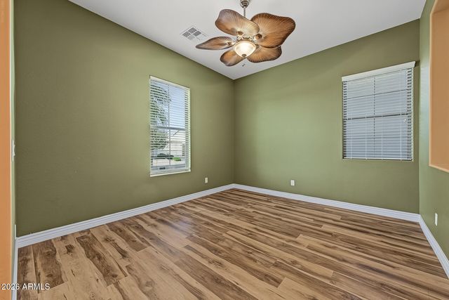 18527 W SURPRISE FARMS Loop N, Surprise, AZ 85388