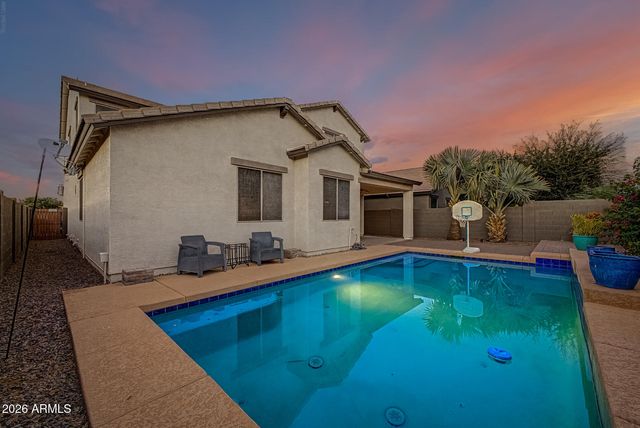 18527 W SURPRISE FARMS Loop N, Surprise, AZ 85388