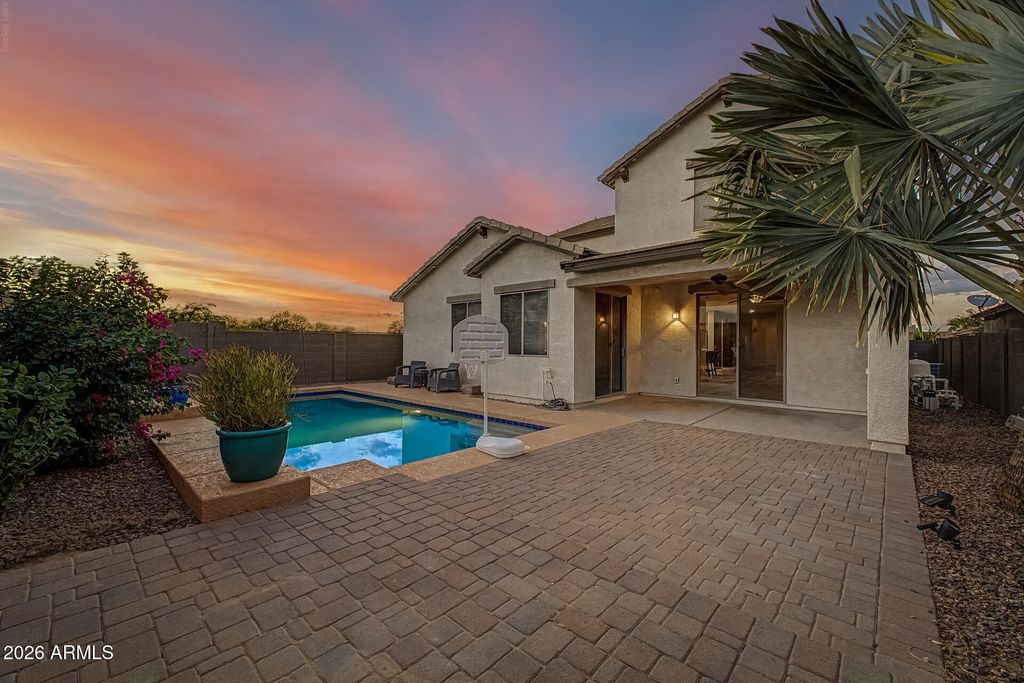 18527 W SURPRISE FARMS Loop N, Surprise, AZ 85388 — photo 2