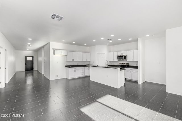 5738 E Hermans Road, Tucson, AZ 85756