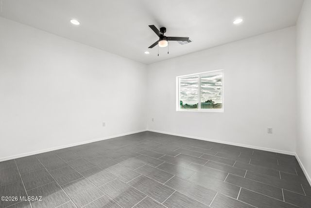 5738 E Hermans Road, Tucson, AZ 85756