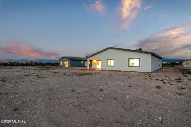 5738 E Hermans Road, Tucson, AZ 85756