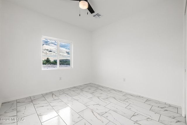 5738 E Hermans Road, Tucson, AZ 85756