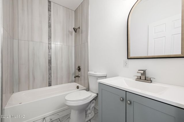 5738 E Hermans Road, Tucson, AZ 85756