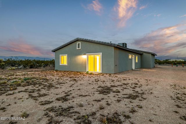 5738 E Hermans Road, Tucson, AZ 85756