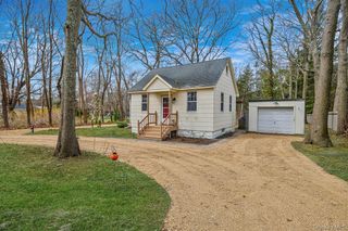 120 Lincoln Road, Medford, NY 11763
