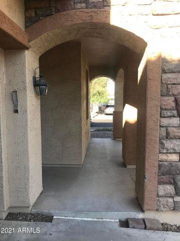 3664 E Sebastian Lane, Gilbert, AZ 85297