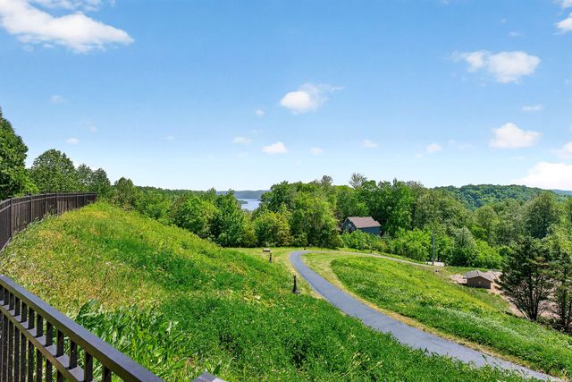 7100 Dale Ridge Rd Unit B1, Lancaster, TN 38569