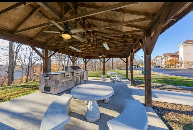 7100 Dale Ridge Rd Unit B1, Lancaster, TN 38569